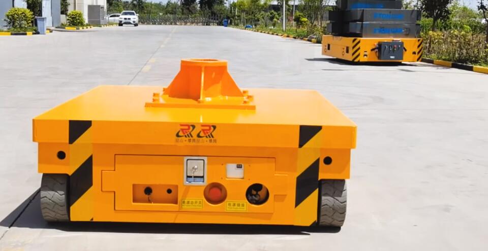 帕地牛大噸位轉運車操作簡單適用